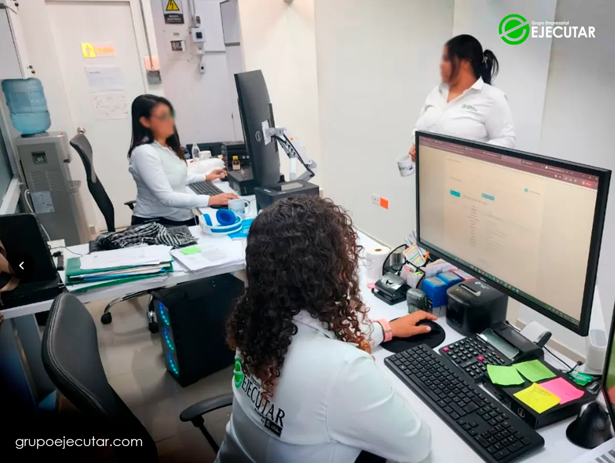 Equipo de trabajo de FumiCenter en Santa Marta